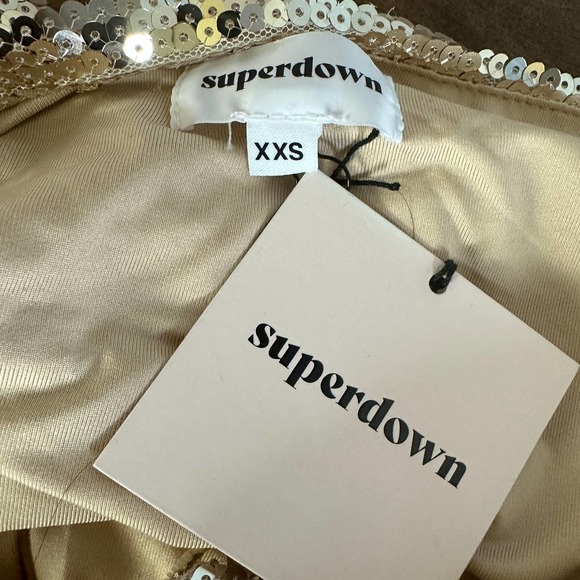 superdown Gold Sequin Mini Skirt - Picture 8 of 9